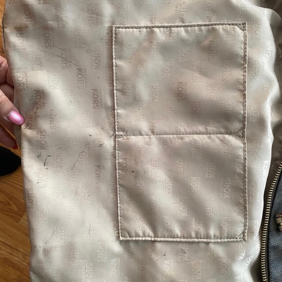 Michael Kors signature tote bag - Picture 12 of 12